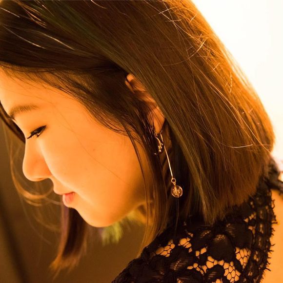 Meet your Posher, Shelly - Picture 1 of 1